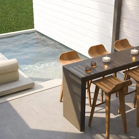 Отель Onar Suites